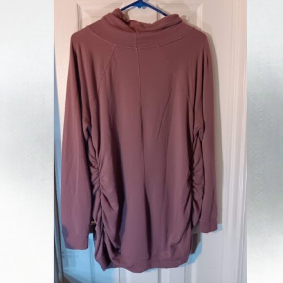 INGRID + ISABEL Women's Maternity Cowl Neck Brown Tunic Sweater Size L - Picture 3 of 3